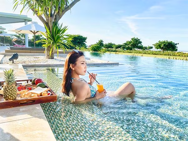 Xu hướng nghỉ dưỡng cao cấp biệt lập dự đoán sẽ lên ngôi hậu Covid-19 (Nguồn ảnh: FLC Quy Nhơn) Xu hướng nghỉ dưỡng cao cấp biệt lập dự đoán sẽ lên ngôi hậu Covid-19 (Nguồn ảnh: FLC Quy Nhơn)