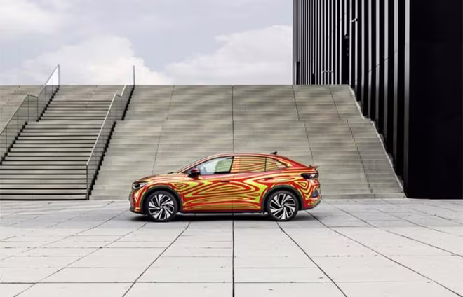 Mẫu xe điện ID.5 GTX của Volkswagen được cho là sẽ xuất hiện tại LA Auto Show 2021 mà không cần lớp nguỵ trang (Ảnh: AutoFuture)