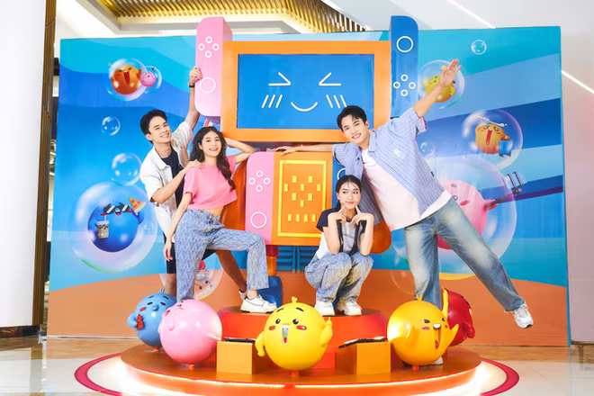 Vincom mang thế giới Emoji bước ra đời thực, dẫn đầu xu hướng check-in mùa hè này