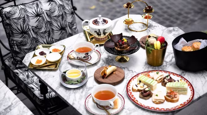 Diva’s Lounge phục vụ trà chiều đặc sắc từ 3h chiều hàng ngày Diva’s Lounge phục vụ trà chiều đặc sắc từ 3h chiều hàng ngày