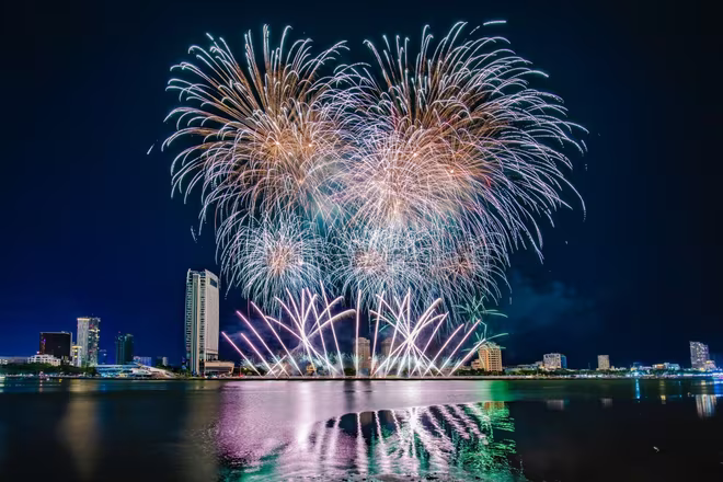 Pháo hoa DIFF 2023 Pháo hoa DIFF 2023