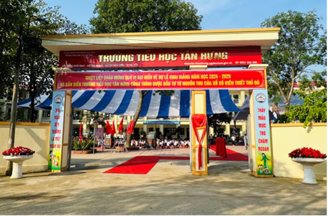 Trường Tiểu học Tân Hưng, huyện Sóc Sơn, Hà Nội công trình phúc lợi xã hội được đầu tư bằng nguồn thu Xổ số kiến thiết Thủ đô Trường Tiểu học Tân Hưng, huyện Sóc Sơn, Hà Nội công trình phúc lợi xã hội được đầu tư bằng nguồn thu Xổ số kiến thiết Thủ đô