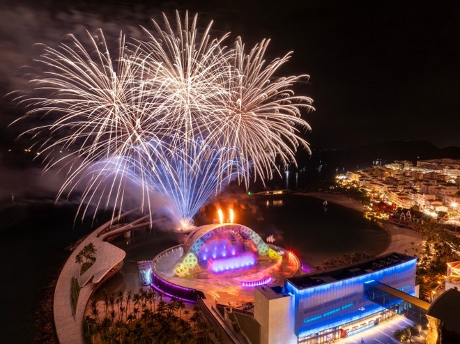 Hệ sinh thái Sun Paradise Land tại Phú Quốc toàn diện từ vui chơi - giải trí - nghỉ dưỡng cho đến pháo hoa 365 ngày trong năm