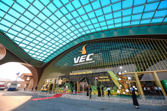 Hội chợ Mùa Thu lần thứ nhất 2025 ghi thêm dấu ấn mới cho vị thế và tầm vóc của VEC Hội chợ Mùa Thu lần thứ nhất 2025 ghi thêm dấu ấn mới cho vị thế và tầm vóc của VEC