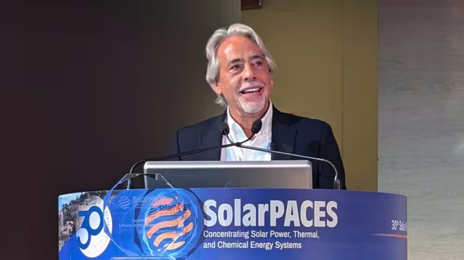 Giáo sư Aldo Steinfeld ấn tượng với tầm vóc quốc tế và định hướng nhân văn của VinFuture, mong đợi cơ hội kết nối tri thức với cộng đồng khoa học Việt Nam. (Ảnh: ETH Zurich).