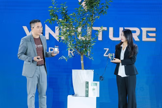 Ông Nguyễn Đỗ Dũng - CEO Enfarm giới thiệu về công cụ tái tạo hữu ích và đầy đột phá cho người nông dân