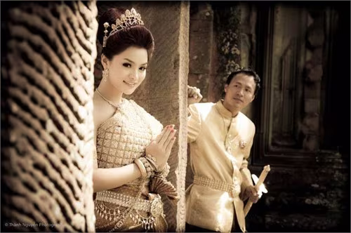 Bộ ảnh cưới tuyệt đẹp của Vũ Thu Phương Bộ ảnh cưới tuyệt đẹp của Vũ Thu Phương