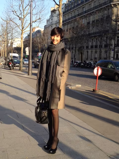 Hoàng Thùy khoe dáng tại kinh đô thời trang Paris ảnh 1 Hoàng Thùy khoe dáng tại kinh đô thời trang Paris ảnh 1