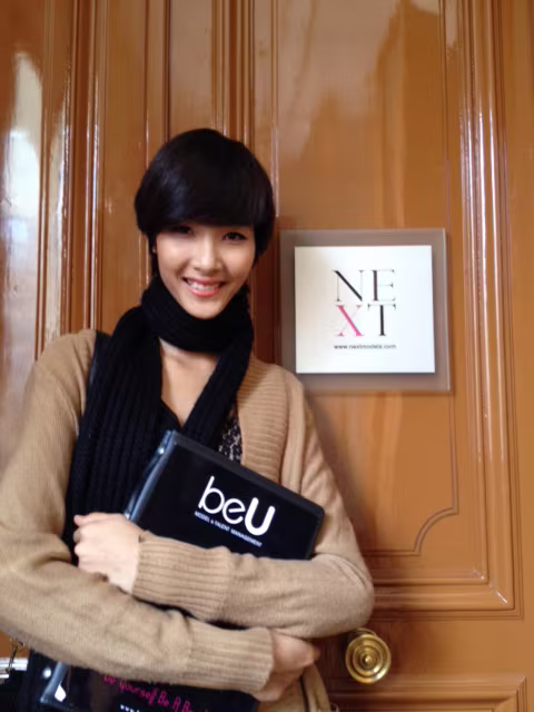 Hoàng Thùy đón sinh nhật tại Paris ảnh 1