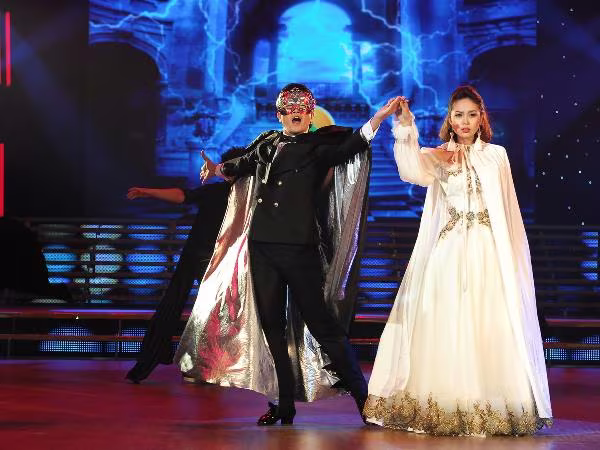 Cặp "song Minh" và đoạn nhạc kịch"Bóng ma trong nhà hát" Cặp "song Minh" và đoạn nhạc kịch"Bóng ma trong nhà hát"