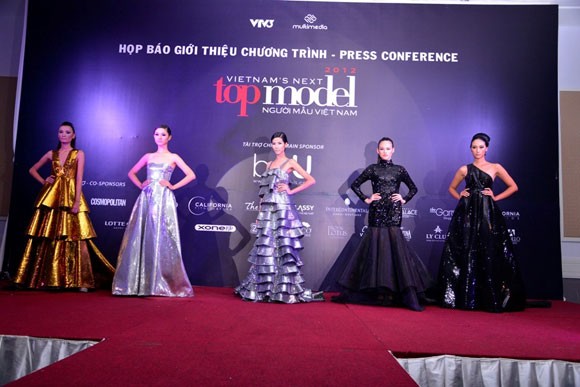 Next Top Model 2012 sẽ "giơ cao đánh đau" thí sinh vi phạm ảnh 1 Next Top Model 2012 sẽ "giơ cao đánh đau" thí sinh vi phạm ảnh 1