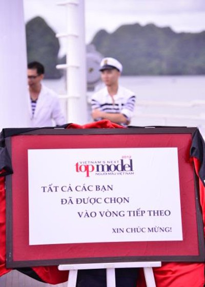 Next Top 2012 gây "bão" trên mạng vì Xuân Lan khó tính ảnh 4 Next Top 2012 gây "bão" trên mạng vì Xuân Lan khó tính ảnh 4