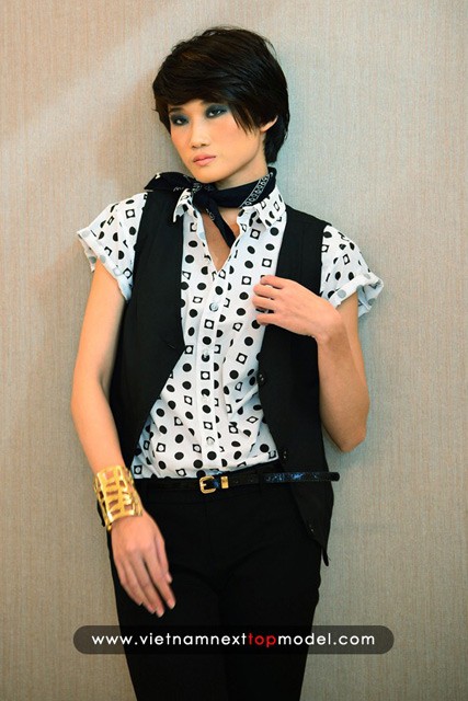 Thí sinh Top model đọ vẻ nam tính, so vẻ quyến rũ ảnh 13 Thí sinh Top model đọ vẻ nam tính, so vẻ quyến rũ ảnh 13