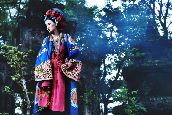 Hết mặc áo lông chim, thí sinh Top model lại hóa thân thành vương tần ảnh 11 Hết mặc áo lông chim, thí sinh Top model lại hóa thân thành vương tần ảnh 11