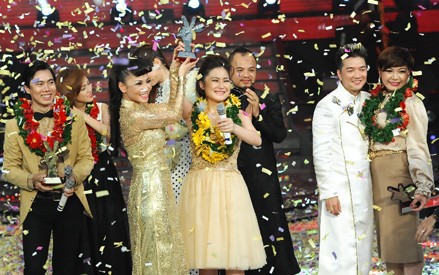 17 tuổi - Hương Tràm thành Quán quân Giọng hát Việt 2012 ảnh 9 17 tuổi - Hương Tràm thành Quán quân Giọng hát Việt 2012 ảnh 9