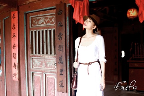 Ngô Thanh Vân dịu dàng hơn khi yêu trai ngoại quốc ảnh 1 Ngô Thanh Vân dịu dàng hơn khi yêu trai ngoại quốc ảnh 1