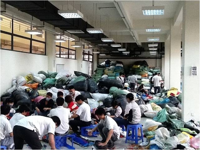 Mang hơi ấm cho trẻ em nghèo vùng núi ảnh 2 Mang hơi ấm cho trẻ em nghèo vùng núi ảnh 2