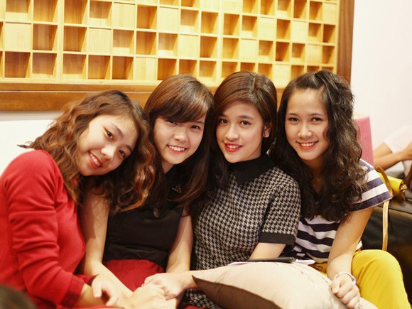 Bùi Anh Tuấn hát cùng 12 "hot girl" Miss Teen ảnh 4 Bùi Anh Tuấn hát cùng 12 "hot girl" Miss Teen ảnh 4