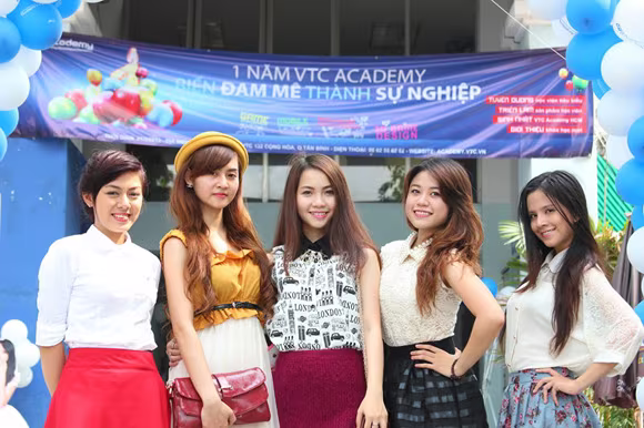 "Hot girl" Miss Teen cùng hội ngộ ảnh 2 "Hot girl" Miss Teen cùng hội ngộ ảnh 2