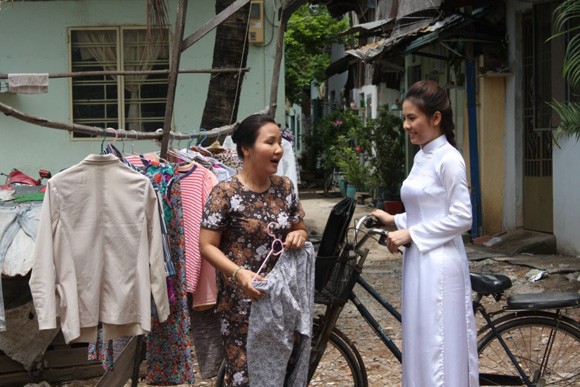 Sau "Scandal", Vân Trang dính vào "tình tay tư" với Khương Ngọc ảnh 2 Sau "Scandal", Vân Trang dính vào "tình tay tư" với Khương Ngọc ảnh 2