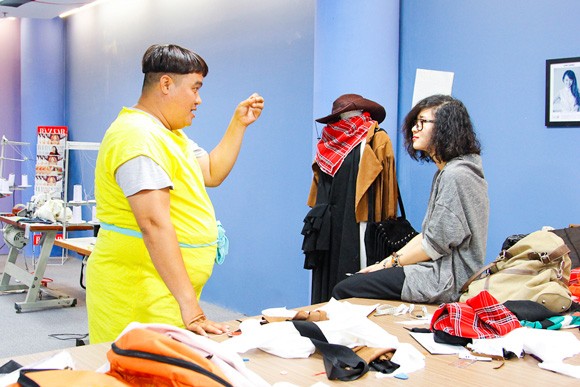 Thí sinh Project Runway "khổ sở" với "David Beckham" và "Ngọc Trinh" ảnh 2 Thí sinh Project Runway "khổ sở" với "David Beckham" và "Ngọc Trinh" ảnh 2