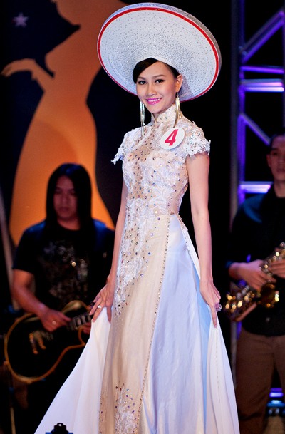 Cận cảnh nhan sắc của Tân hoa hậu Việt Nam Toàn cầu 2013 ảnh 4 Cận cảnh nhan sắc của Tân hoa hậu Việt Nam Toàn cầu 2013 ảnh 4