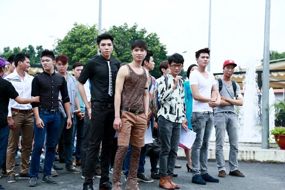 Thí sinh Top model 2013 gây ấn tượng bằng đủ "chiêu" ảnh 1 Thí sinh Top model 2013 gây ấn tượng bằng đủ "chiêu" ảnh 1