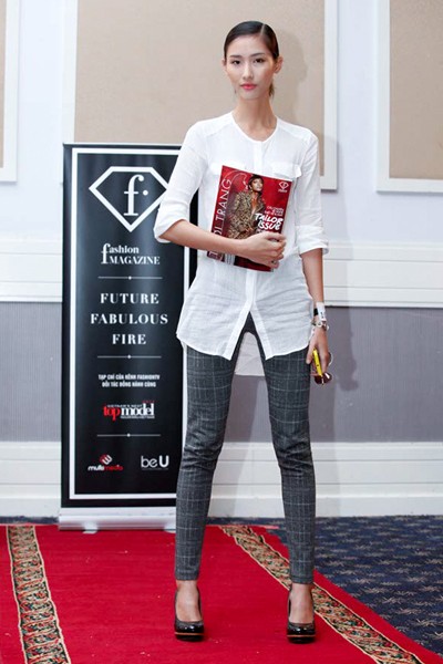 Thí sinh Top model 2013 gây ấn tượng bằng đủ "chiêu" ảnh 15 Thí sinh Top model 2013 gây ấn tượng bằng đủ "chiêu" ảnh 15