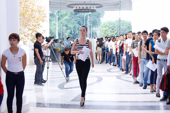 Thí sinh Top model 2013 gây ấn tượng bằng đủ "chiêu" ảnh 5 Thí sinh Top model 2013 gây ấn tượng bằng đủ "chiêu" ảnh 5