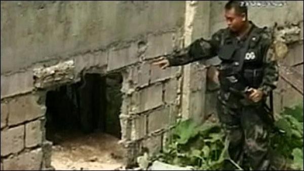 Philippines: Bắt lại được 5/22 tù nhân nguy hiểm vượt ngục ảnh 1 Philippines: Bắt lại được 5/22 tù nhân nguy hiểm vượt ngục ảnh 1