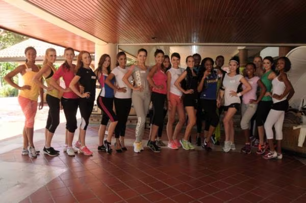 Lại Hương Thảo trượt Top Hoa hậu Biển và Hoa hậu Thể thao ảnh 1