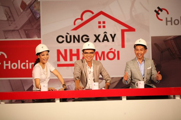 Nhiều người đẹp cùng ngồi "ghế nóng" ảnh 3 Nhiều người đẹp cùng ngồi "ghế nóng" ảnh 3