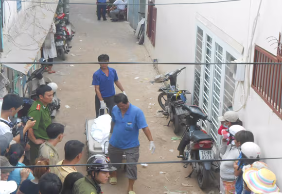 Xót lòng cha mẹ "rủ" con chết cùng ảnh 1 Xót lòng cha mẹ "rủ" con chết cùng ảnh 1