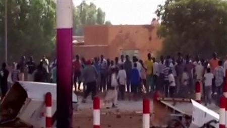 Sudan: 27 người thiệt mạng trong cuộc biểu tình ảnh 2 Sudan: 27 người thiệt mạng trong cuộc biểu tình ảnh 2