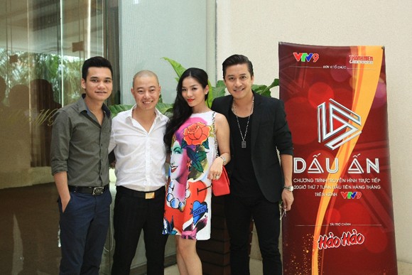 Tuấn Hưng mời Lệ Quyên ôn lại chuyện xưa ảnh 3 Tuấn Hưng mời Lệ Quyên ôn lại chuyện xưa ảnh 3