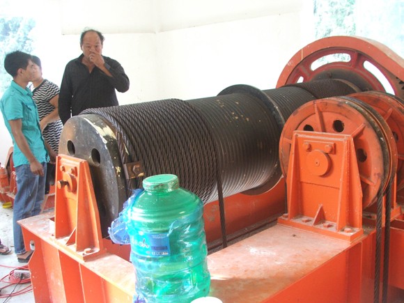 Tìm thấy thi thể đầu tiên ở dưới đường hầm ảnh 1 Tìm thấy thi thể đầu tiên ở dưới đường hầm ảnh 1