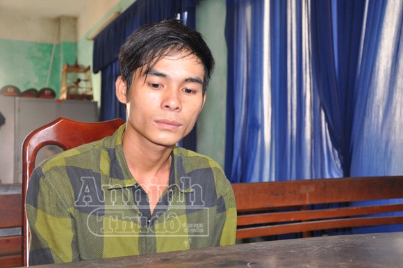 Ngày làm thợ sơn, đêm thành đạo chích ảnh 1 Ngày làm thợ sơn, đêm thành đạo chích ảnh 1