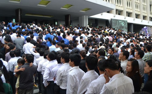 Những người cuối cùng được vào viếng Đại tướng Võ Nguyên Giáp ảnh 19 Những người cuối cùng được vào viếng Đại tướng Võ Nguyên Giáp ảnh 19