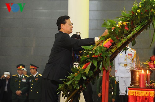 Các đồng chí lãnh đạo cao cấp tiếc thương Đại tướng Võ Nguyên Giáp ảnh 3 Các đồng chí lãnh đạo cao cấp tiếc thương Đại tướng Võ Nguyên Giáp ảnh 3
