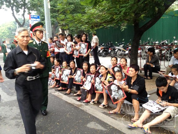 Đại tướng đã hòa mình vào lòng đất quê hương ảnh 115 Đại tướng đã hòa mình vào lòng đất quê hương ảnh 115