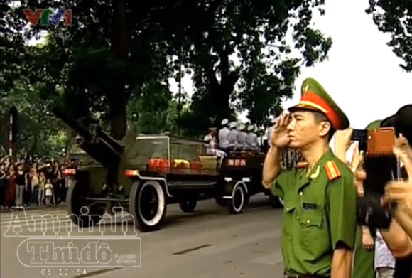 Đại tướng đã hòa mình vào lòng đất quê hương ảnh 82 Đại tướng đã hòa mình vào lòng đất quê hương ảnh 82