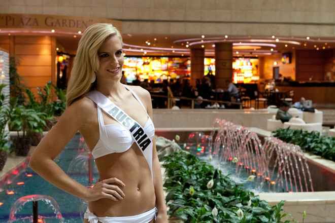 Trương Thị May diện bikini "độc" nhất Hoa hậu Hoàn Vũ 2013 ảnh 6 Trương Thị May diện bikini "độc" nhất Hoa hậu Hoàn Vũ 2013 ảnh 6