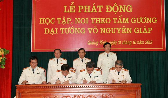 Học tập, noi theo tấm gương Đại tướng Võ Nguyên Giáp ảnh 1 Học tập, noi theo tấm gương Đại tướng Võ Nguyên Giáp ảnh 1