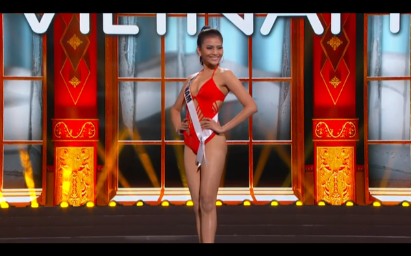 Trương Thị May tự tin diễn bikini tại bán kết Miss Universe 2013 ảnh 5 Trương Thị May tự tin diễn bikini tại bán kết Miss Universe 2013 ảnh 5