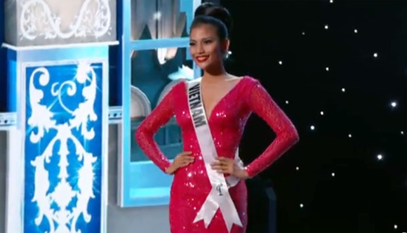 Trương Thị May tự tin diễn bikini tại bán kết Miss Universe 2013 ảnh 12 Trương Thị May tự tin diễn bikini tại bán kết Miss Universe 2013 ảnh 12