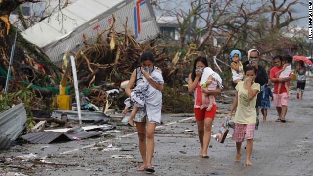 Philippines: Cảnh tượng kinh hoàng sau bão Haiyan ảnh 15 Philippines: Cảnh tượng kinh hoàng sau bão Haiyan ảnh 15