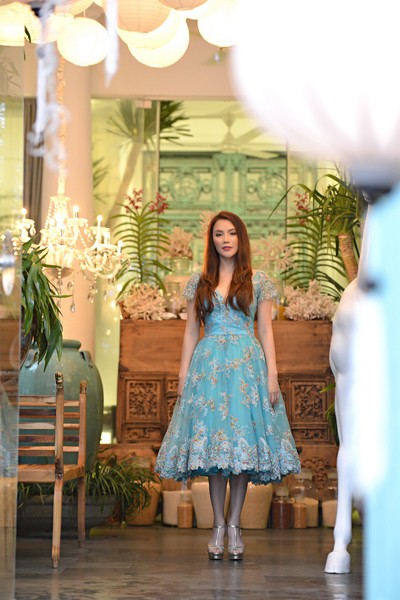 Hồ Quỳnh Hương làm nóng "Vũ điệu đam mê" ảnh 4 Hồ Quỳnh Hương làm nóng "Vũ điệu đam mê" ảnh 4