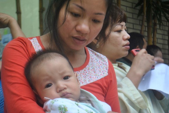 Chạy vạy vay tiền phẫu thuật tim bẩm sinh cho bé 6 tháng tuổi ảnh 1 Chạy vạy vay tiền phẫu thuật tim bẩm sinh cho bé 6 tháng tuổi ảnh 1