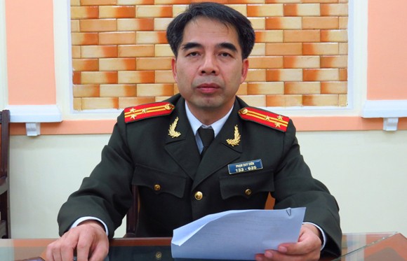 2 hiệu trưởng, 3 cán bộ, giáo viên bị bắt về tội đánh bạc ảnh 1 2 hiệu trưởng, 3 cán bộ, giáo viên bị bắt về tội đánh bạc ảnh 1