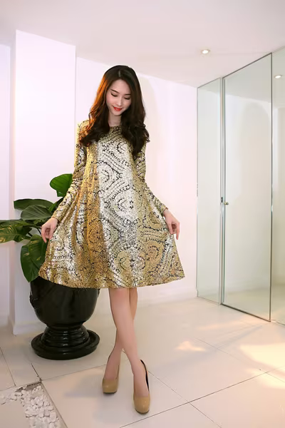 Đỗ Mạnh Cường ân cần sửa váy cho Hoa hậu Đặng Thu Thảo ảnh 5 Đỗ Mạnh Cường ân cần sửa váy cho Hoa hậu Đặng Thu Thảo ảnh 5